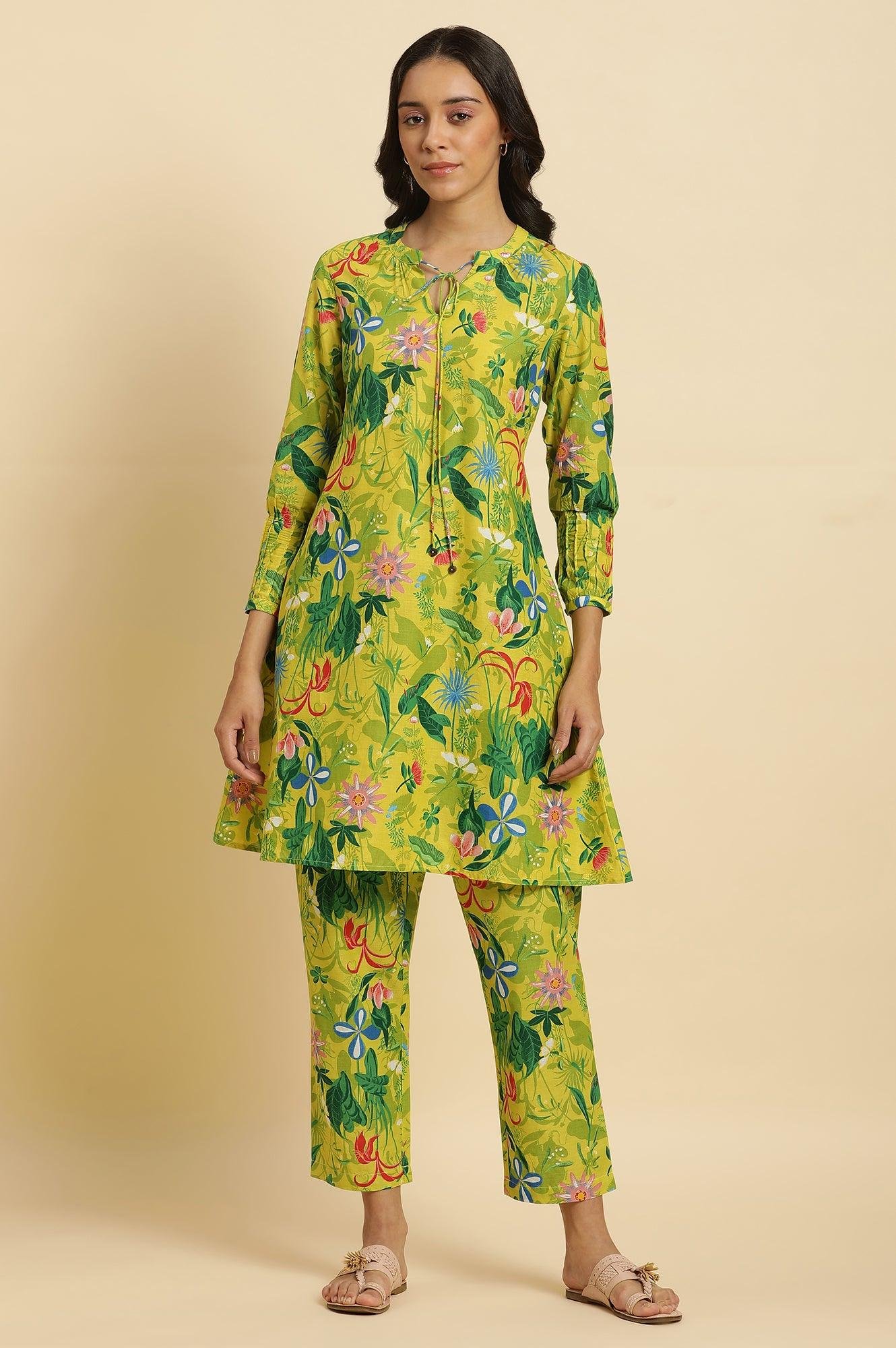 Green Floral Printed A-Line Kurta & Pants Co-Ord Set - Image 1